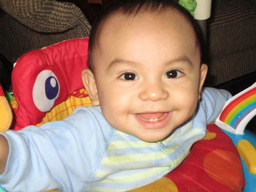 muchos saludos atodos mis amigos de twitter