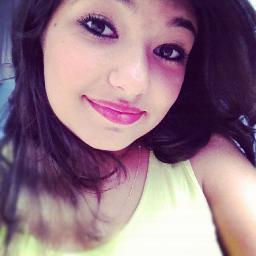 tumblr: http://t.co/4ebsi9ZiI4
 '' Que a felicidade vire rotina. ''   amo a pepe e a gatinha da @gaby_ols s2