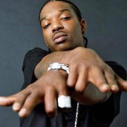 25 jaar, producer en rapper, Binnenkort nieuwe album uit, Smoking till i die, Boekingen? mail naar : Bilal0570@live.nl