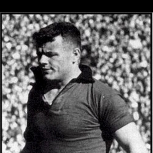 djimcc's profile picture. Part time Dentist.