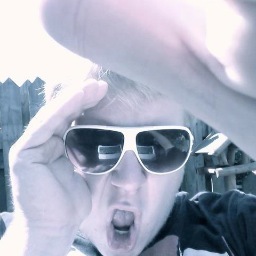 twitterlover/netherlands/22yo/Sneek♥/#applelover/heineken♥ / DANCE...Like a jigga jig boogey boy