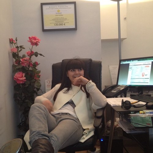 tinaleadersac's profile picture. Real Estate