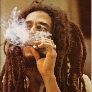 #MMJP Cannabis Connoisseur, Bloodtype:BHO, Everyday life of a Stoner Friend. Enjoy cannabis? Hit the follow button! Support the cause, StayLifted #STONERFRIENDS