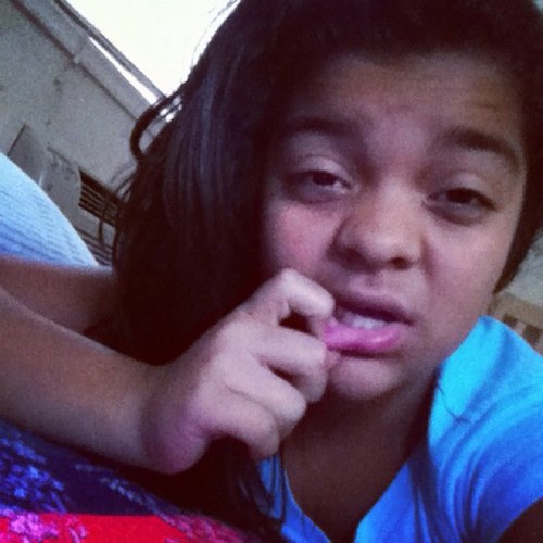 #TeamTAKEN 9'5'12 by Kevin|#TeamJenny❤❤ #FollowBack| follow my baby ; @simplyy_leslie_ , le sis ; @BowDown_Bitchh| Graciass