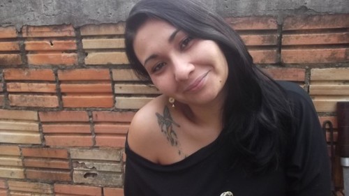 Cada um sabe a dor e a delicia d ser oq é!
A minha dor,a situação em q o mundo se encontra,minha delicia minha filhota linda Kayla!!