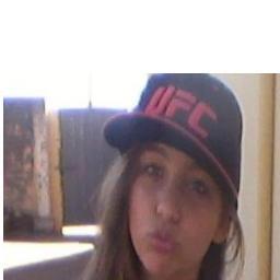 Eu queria tanto encontrar
Uma pessoa como eu
A quem eu possa confessar
Alguma coisa sobre mim

Quando acontece um grande amor
Assim como você e eu