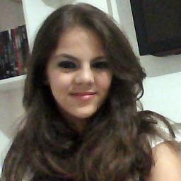 A vida é curta demais pra ficar se lamentando por gente insignificante!