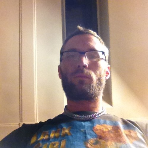 1ronrav3n's profile picture. 