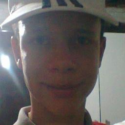 É você que vai falar quem eu sou não é ?            afinal as pessoas só sabem julgar mesmo.    