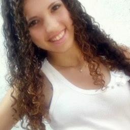 Estudante, Chata, SUPER FÃ DA MILEY CYRUS, Pertuba e Ama Chocolate :D Essa sou eu !
