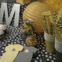 Wrapsidazy's profile picture. Helping you throw a great party! Follow me! #babyshower #bridalshower #partyideas