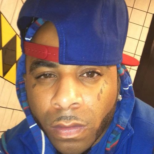 ◊Since you standing out there watchin Ima give u sumthin to look at◊ #RACKUP 
 ✈Anywhere u can find me
♬♬♬BINKY♬♬♬