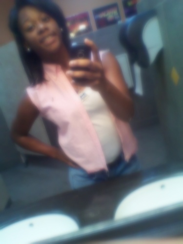 i love all my ppl fuck the REST : ))