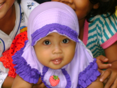 Kadang Orang Tua tak selalu mengerti dengan keadaanku,tapi bagiku mereka SEGALANYA :')
 
 (F)ather (And) (M)other (I) (L)ove (Y)ou = FAMILY :*