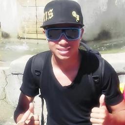 faceêbook http://t.co/23yh6zidtk ((; '