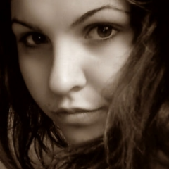 Looking for some people to chat with while I'm online doing school work and cam modeling