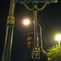 m_shadily_r's profile picture. 