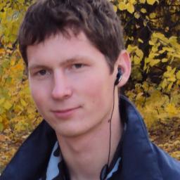 Делаю Android приложения.
Веду вводный курс по Java.