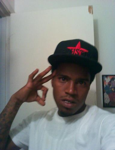 Mr_282's profile picture. Blew T.d.c  Gates Wide Open Back In The World Fwm Huh