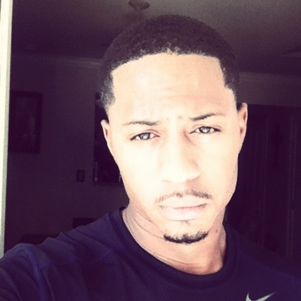 DiSGuyQ's profile picture. #taurus im 23 young black male addicted to retail