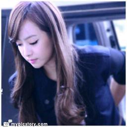 @WK_Roleplayer * Flexible, Sweet and f(♡) is my soul * @WK_Lauren's eommaε˘) * #EnglishRP