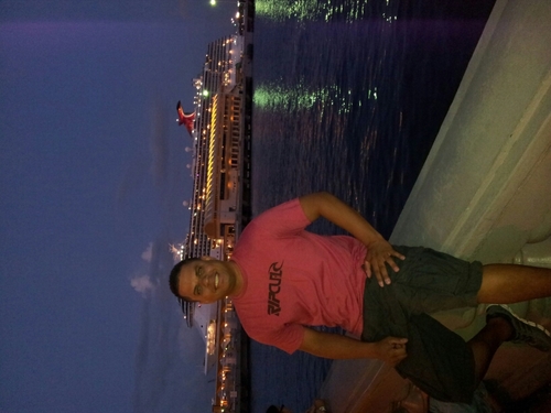 tonysantiago19's profile picture. 