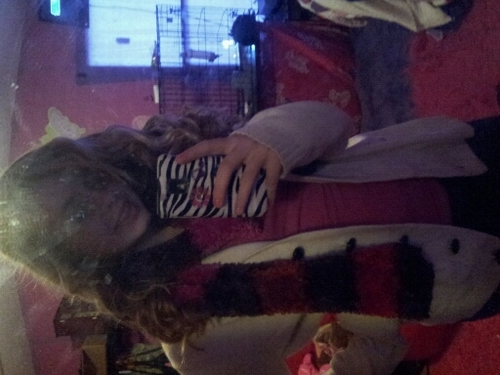my # is 5739153523 hmu!!:)