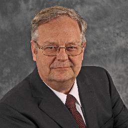 Real Estate Broker. Passionate about helping my clients achieve their real estate goals  – and of course, my Wife, Kids and Grand-kids