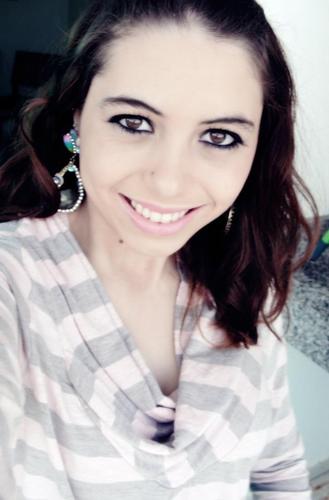 “Tenho medo de decepcionar as pessoas, de magoá-las, de faze-las cansarem de mim. Só queria que elas também tivessem esse medo.”