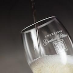 Winemakers from father to son since 1657. http://t.co/WsRzCzup