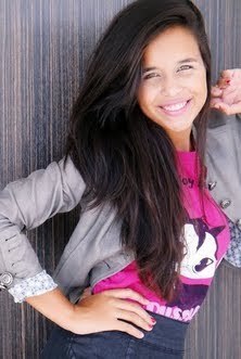 Prazer Karynna Campanella...uma garota cheia de sonhos, que quer curtir á vida por inteiro (^-^)!.