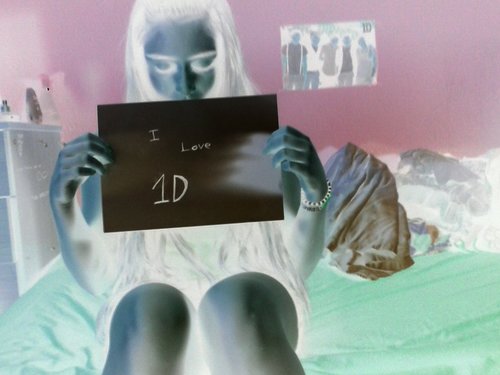 Loca, sí lo soy, pero me escape volando con Kevin, la paloma que ladra. Directioner till the end. No me juzgues sin conocerme, gracias