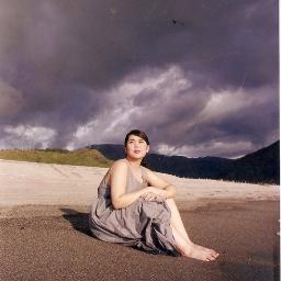 anna_rosete's profile picture. I don't do anything but doodle all day (I wish!).
Executive Editor, Metro Home and Entertaining