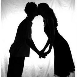 Tieneraccount / lovetweets ♥   / mooie zinnetjes live laugh love ♥ beheerder: @_joycewithstyle . medebeheerder: @Hardwithelroy_ x