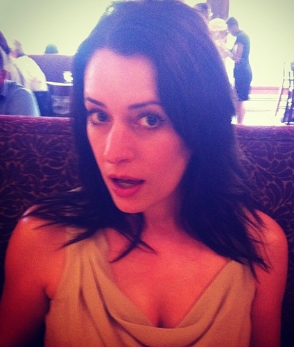 AnotherCMfan290's profile picture. So are you telling me that I should write something about me on here? Ok... I LOVE #CriminalMinds, that's all ! Oh, and I ship #MorganxPrentiss / #DerekxEmily