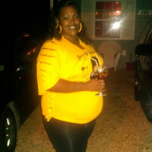 I'm me...some SAY I'm rude but ask me if I care!!!!...my jbugg is my everything!!I'm cool ppl ...anyway FWM