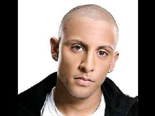 Host of#The5thElement on 5fm|bookings@shadylurker.com| #TeamWarras #TheShadyLurker|Host of @THISISLIVEAMP