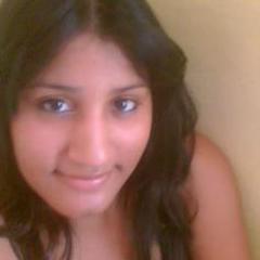 soy una chica muy natural!  m gusta reír  cuando las personas son felices sobre todo m gusta  echarles una mano a personas q necesita de nuestra ayuda sfeliz:D