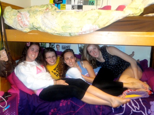 Home to @katie_marr, @AnnEitrheim, @sarmooney, and @vettiemarie. Shout out to my besties Cubby Hole, Back Four, and Front Two. #bigdormprobz