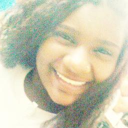 ,tenho #15 anos,sou #ariana,♒ Chata,Ciumenta adoro praia,sou viciada em internet,adoroo #baladinhas com as #amigas.... E o resto só me #seguindo pra sabe!r *-*