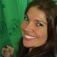 Não importa se seu mundo tá caindo aos pedaços. Quando você começa a ter mais fé, de alguma maneira linda a vida dá um jeito de ficar melhor...