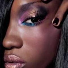 Black. Brillant. Beautiful