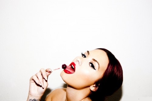 Just another lovatic! #FollowBack