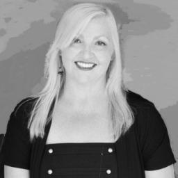 Over 20 years experience in helping buyers and sellers realize their dream! Let me help you!