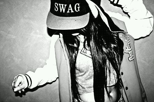 14jaar//Tara-eva//Xxlyouu//ik ben niet die eene op Avaa:* Xx