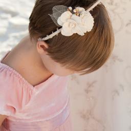 We provide all types of hairstyles in an unique way...