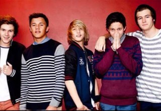 my idols are justin bieber cody simpson the janoskians tc 1d WAT bella ferraro and miley cyrus carmello munzone nathaniel wilese