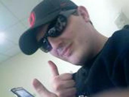 jstewart81's profile picture. Get right or get left