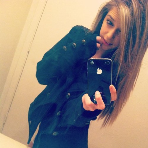 FakeLikeBoobs's profile picture. 