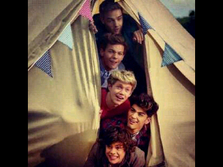 One Direction, Union J, Justin Bieber, Janoskians, Conor Maynard, music, my phone+friends family♥They're my life♥add me;2832DEFB